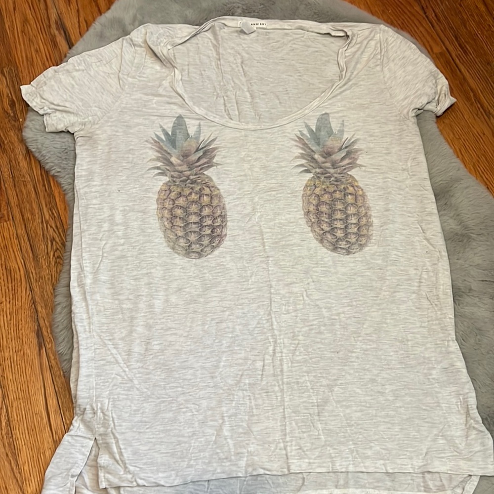 Victoria’s Secret PINK brand top- size medium